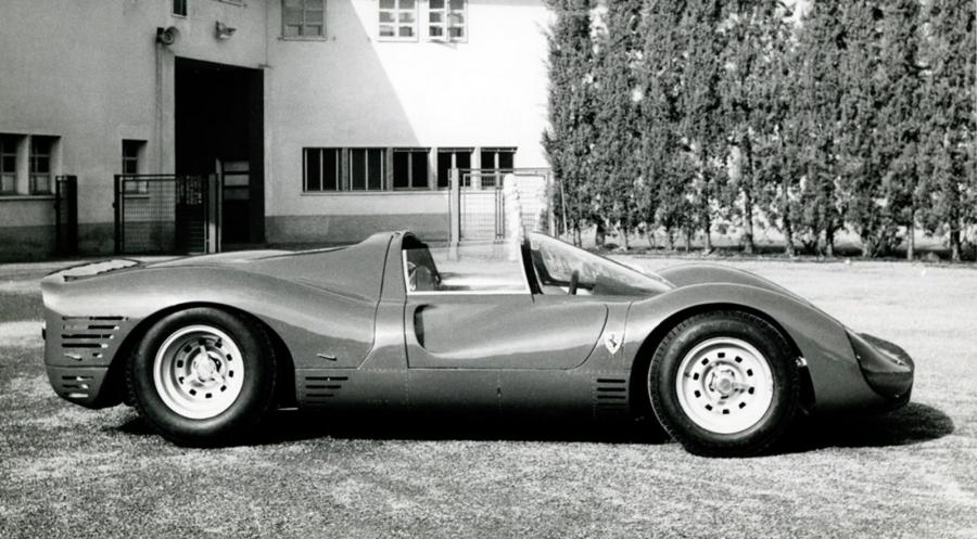  Ferrari 330 P3 1966 года  (фото 10 из 19)